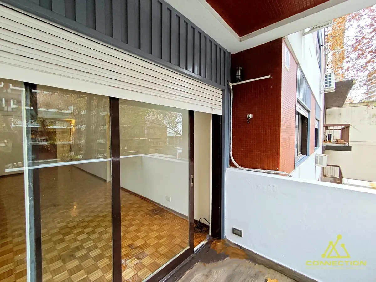 2nd floor with balcony and parking
