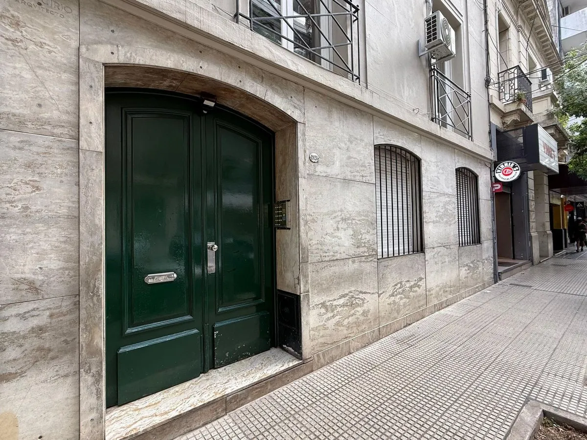 Alquiler Departamento Dos Ambientes En Recoleta