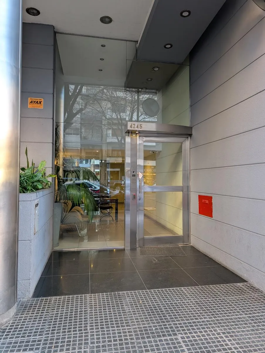 Precioso Monoambiente Con Balcón Y Amenities, Super Luminoso Y Tranquilo