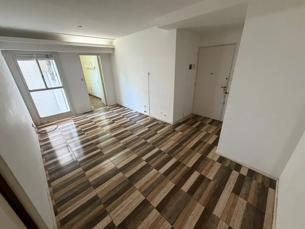 Piso 4 norte, 2 ambientes