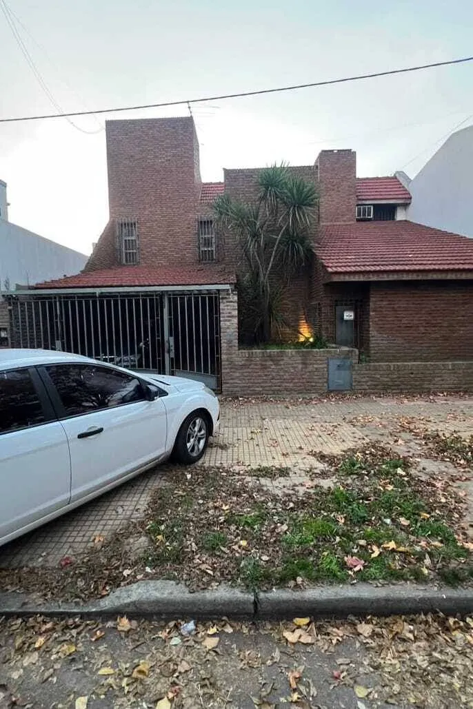 Excelente Casa En El Corazon De Barrio Norte