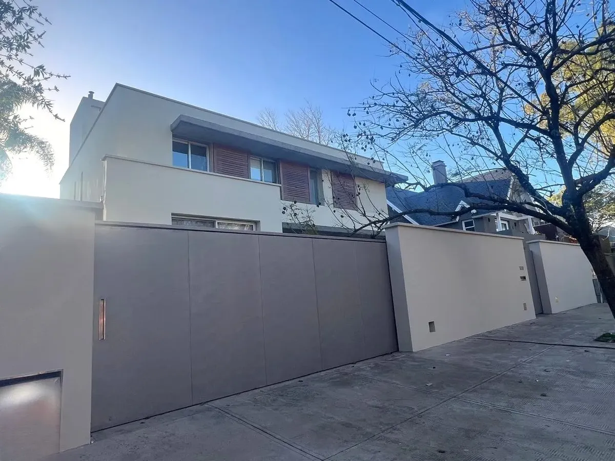 Casa En Alquiler En Boating Club, San Isidro, G.b.a. Zona Norte