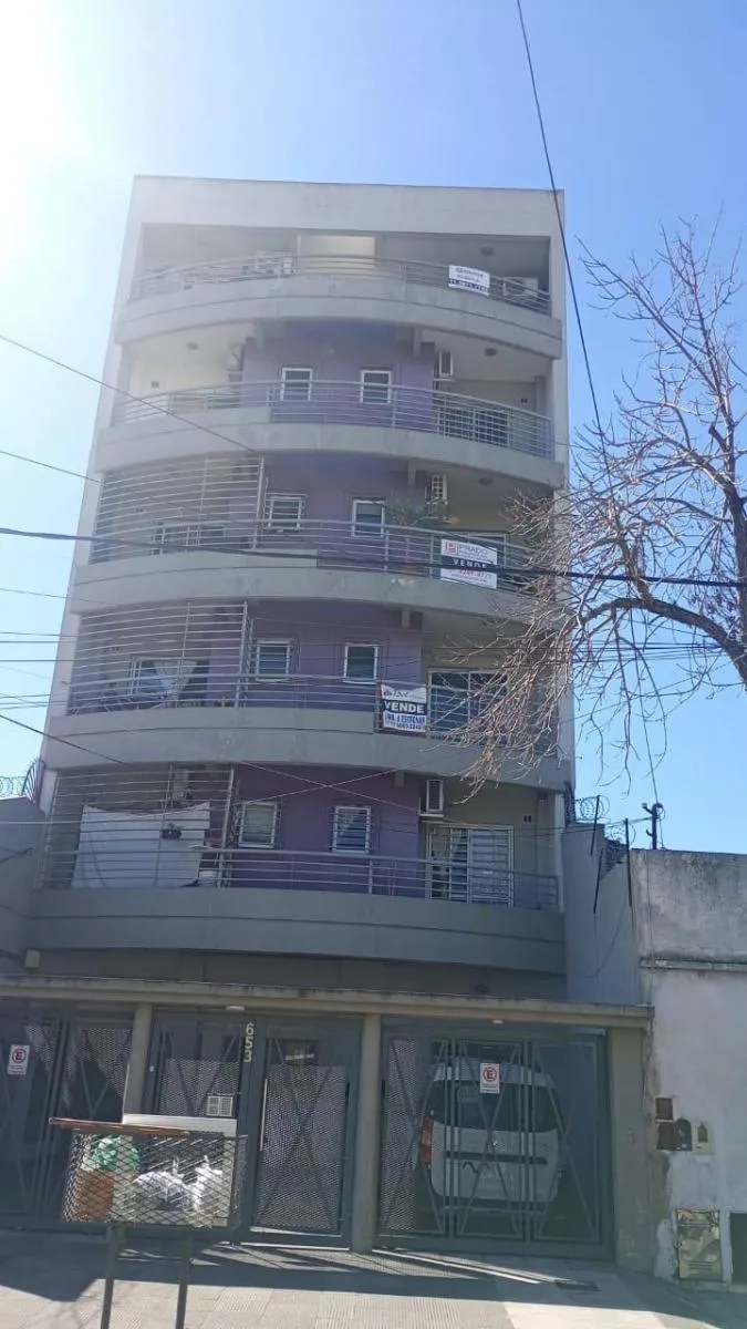 Hermoso Departamento De 2 Ambientes En Veracruz. Expensas Incluyen Luz Y Agua