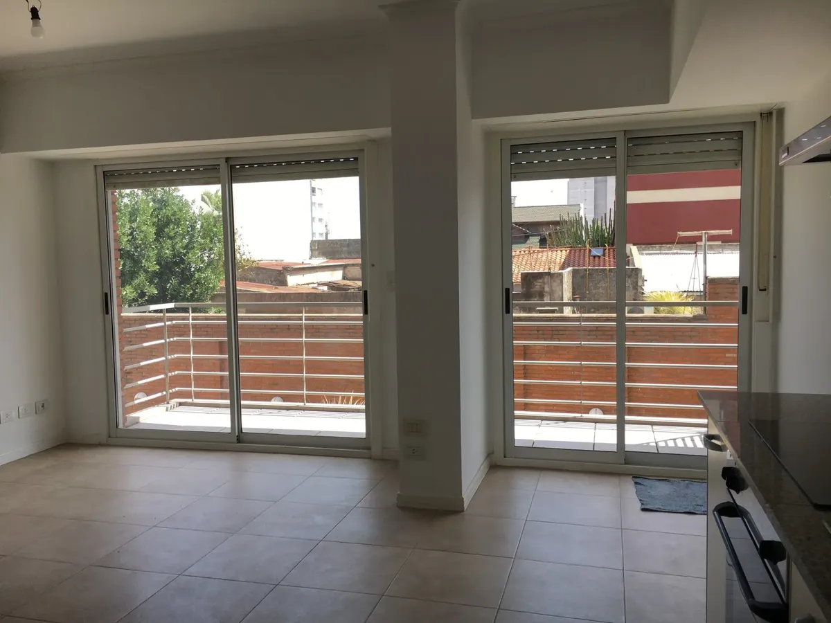 Departamento De 2 Ambientes Con Amenities - Sin Expensas - Morón