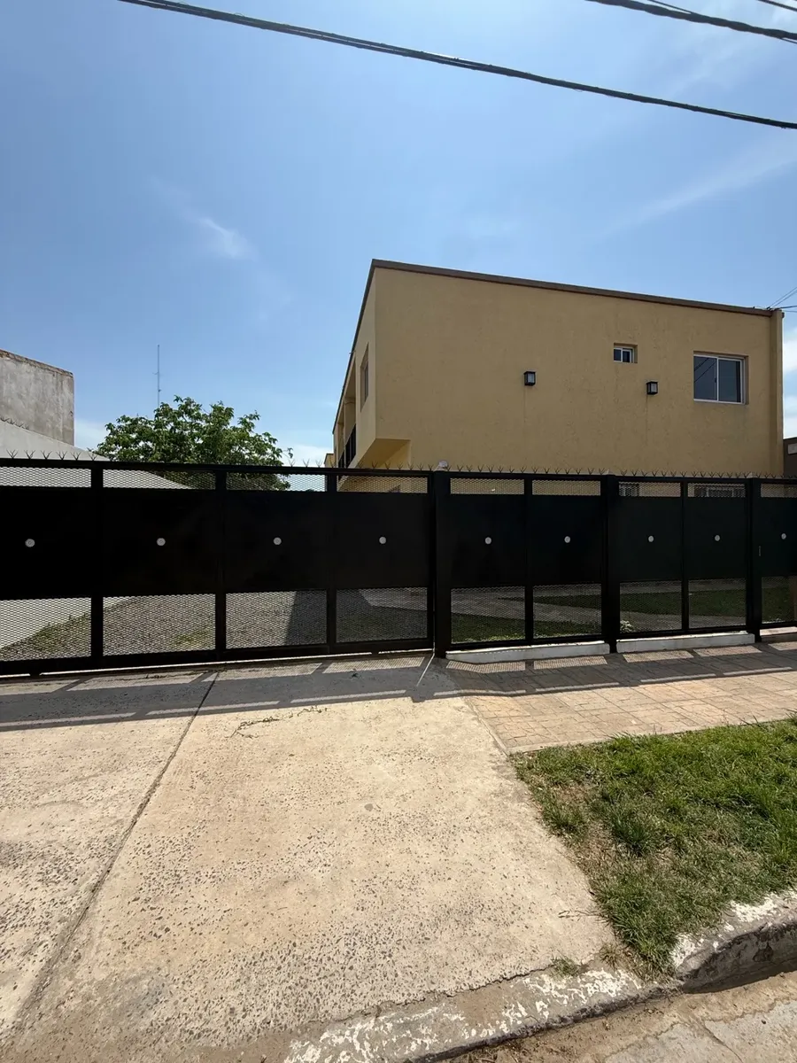 Departamento En Venta C/ Cochera En San Miguel