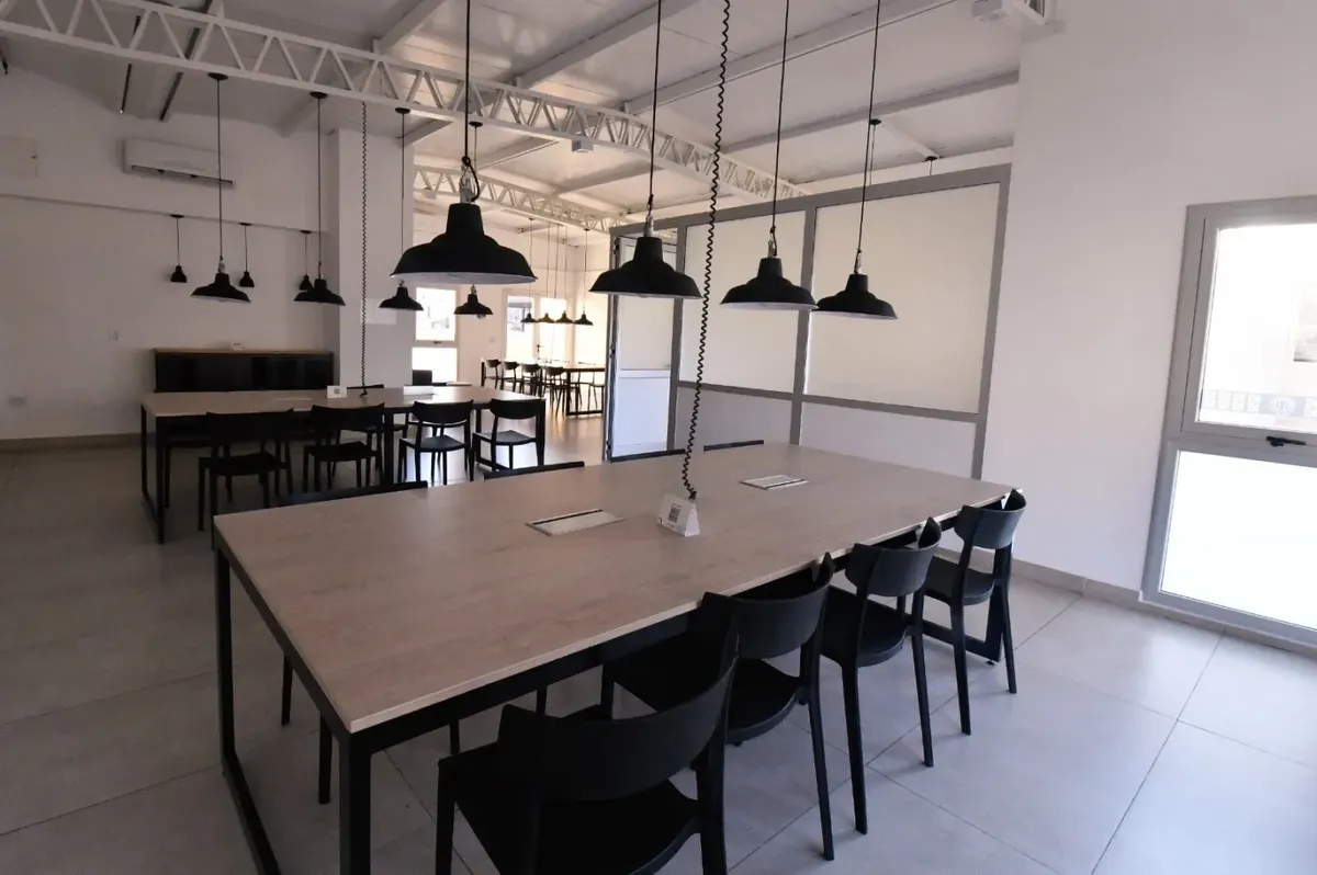 Departamento En Alquiler En San Telmo Con Piscina, Coworking Y Seguridad 24 Horas
