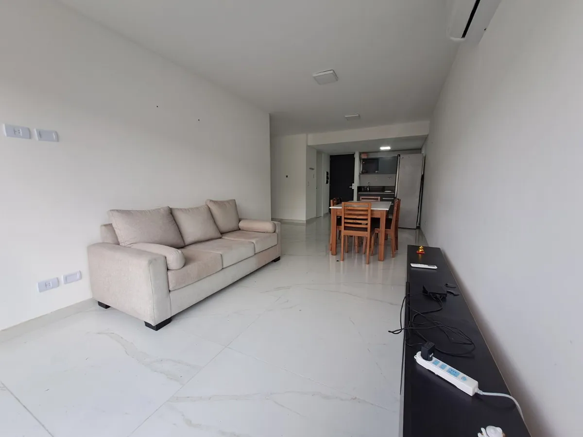 Alquiler Departamento 2 Ambientes Al Frente Lumiere, Con Cochera