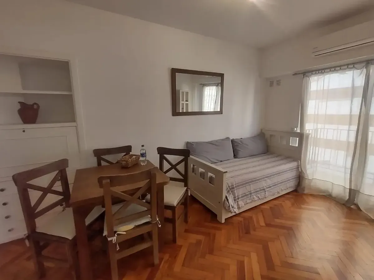 Belgrano R, balcony and furnished