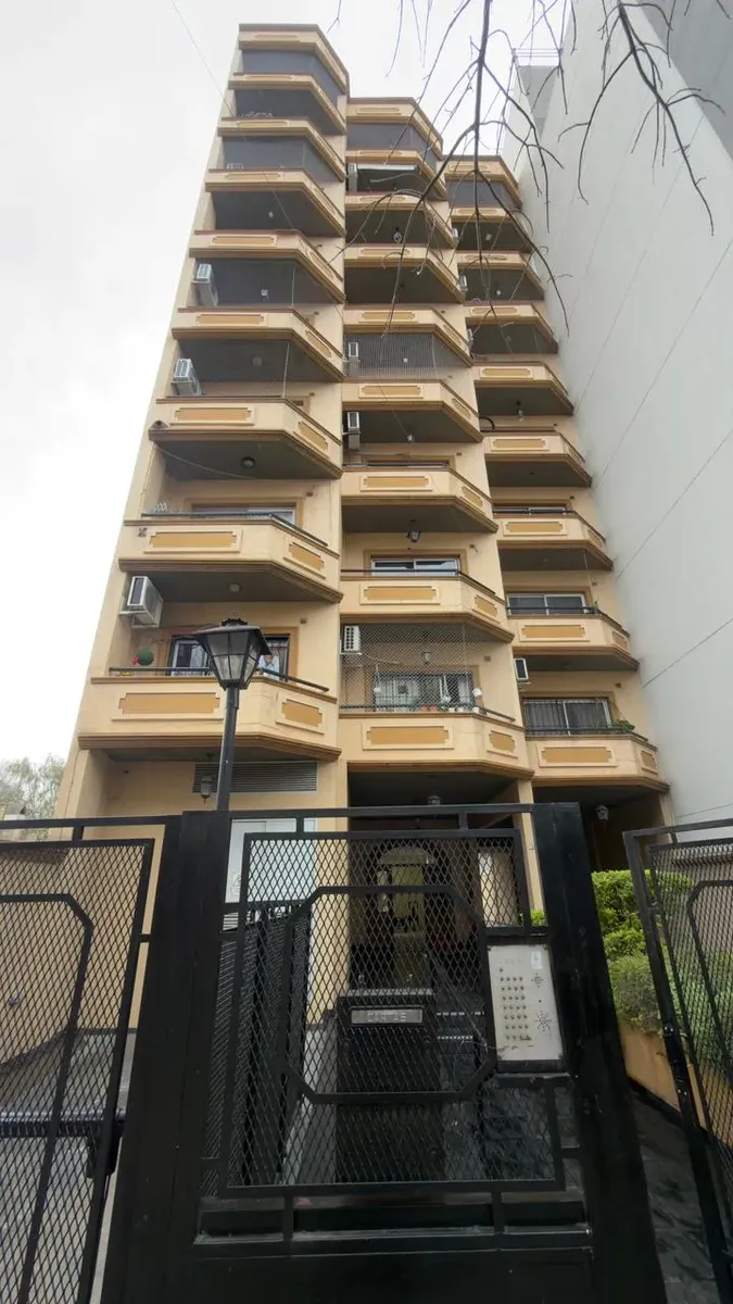 Studio 5º andar com varanda