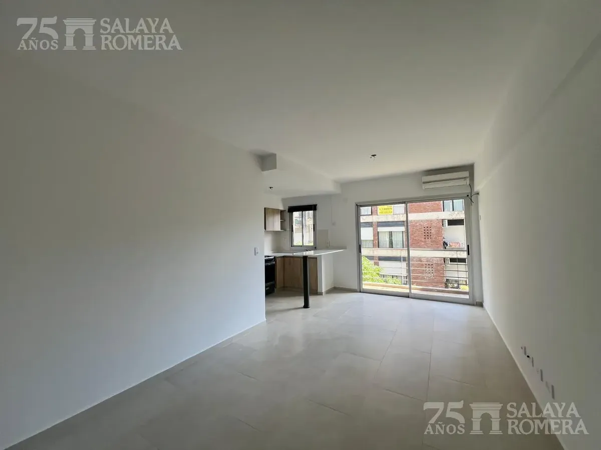 Departamento En Alquiler 2 Ambientes - Olivos - Reciclado A Nuevo