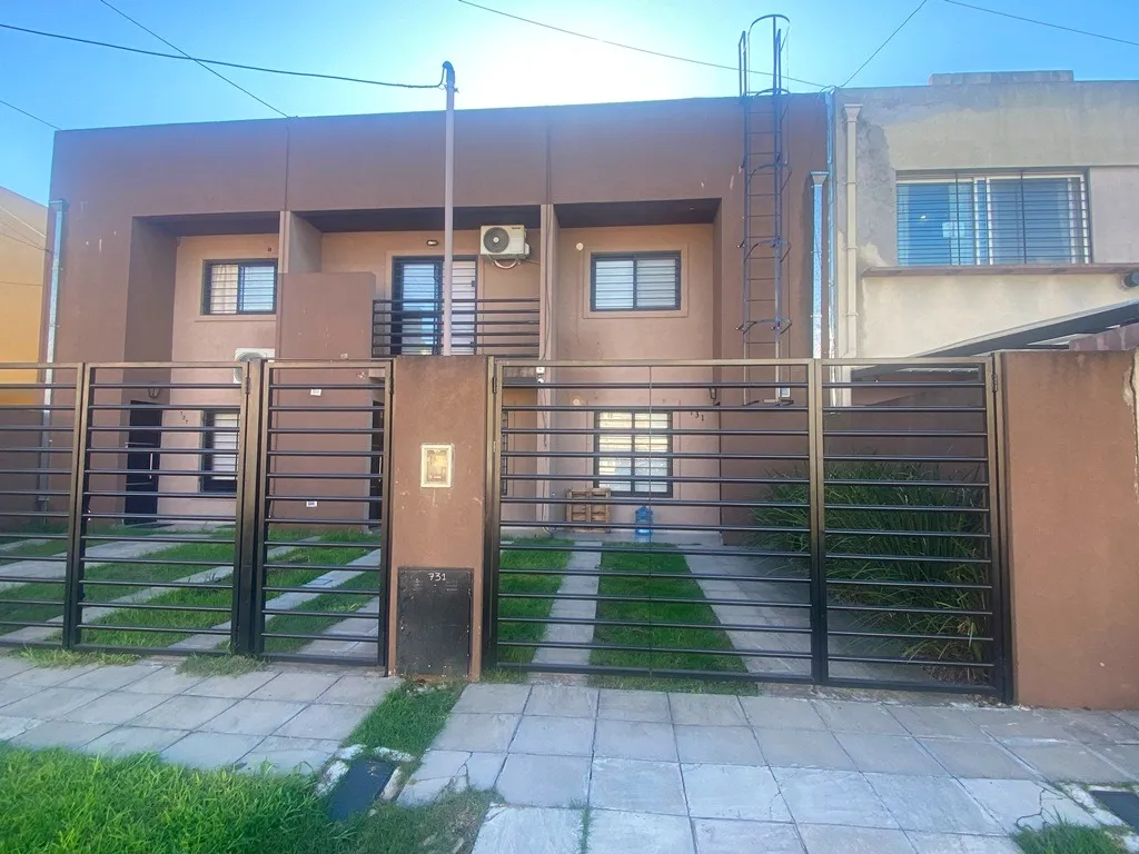 Duplex En Alquiler :: 3 Ambientes :: Ituzaingo