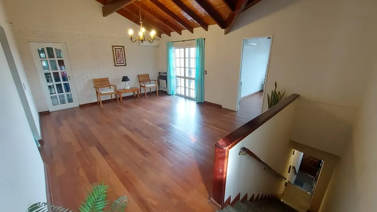 Casa 1er piso con patio