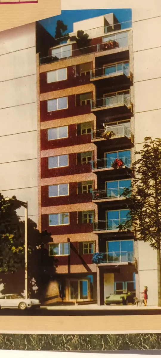Excelente Semipiso Dos Ambientes Amplios 55m2 4 Piso Al Frente Orientación Norte Luminoso, Living Comedor Balcon Cocina Y Lavadero Independientes Persiana Aire Acondicionado Estufa Y Cocina A Gas