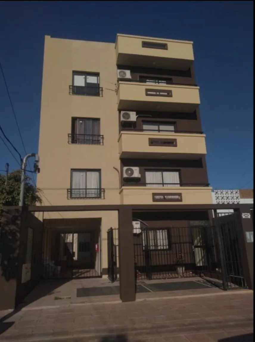 Departamento 2 Ambientes En Alquiler En Villa Luzuriaga