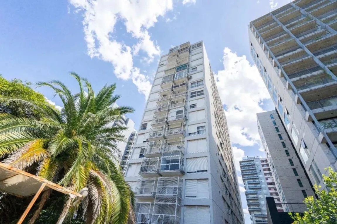 Alquila Departamento 2 Ambientes 50 M2 Vicente Lopez- Piso 14 -maipú 1855