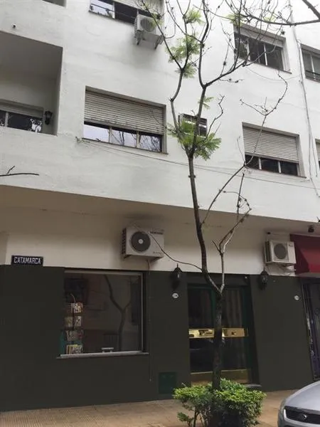 Lindo 2 Ambientes, Cerca De Estación Olivos. Por Escalera.