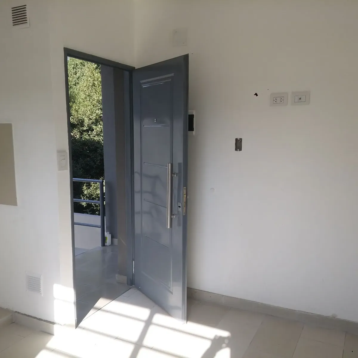 Departamento De 2 Ambientes, 1 Dormi, ,zeballos