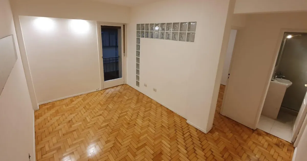 2-room internal unit, no balcony