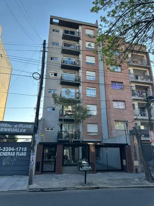 Monoambiente En Alquiler En Moron Centro