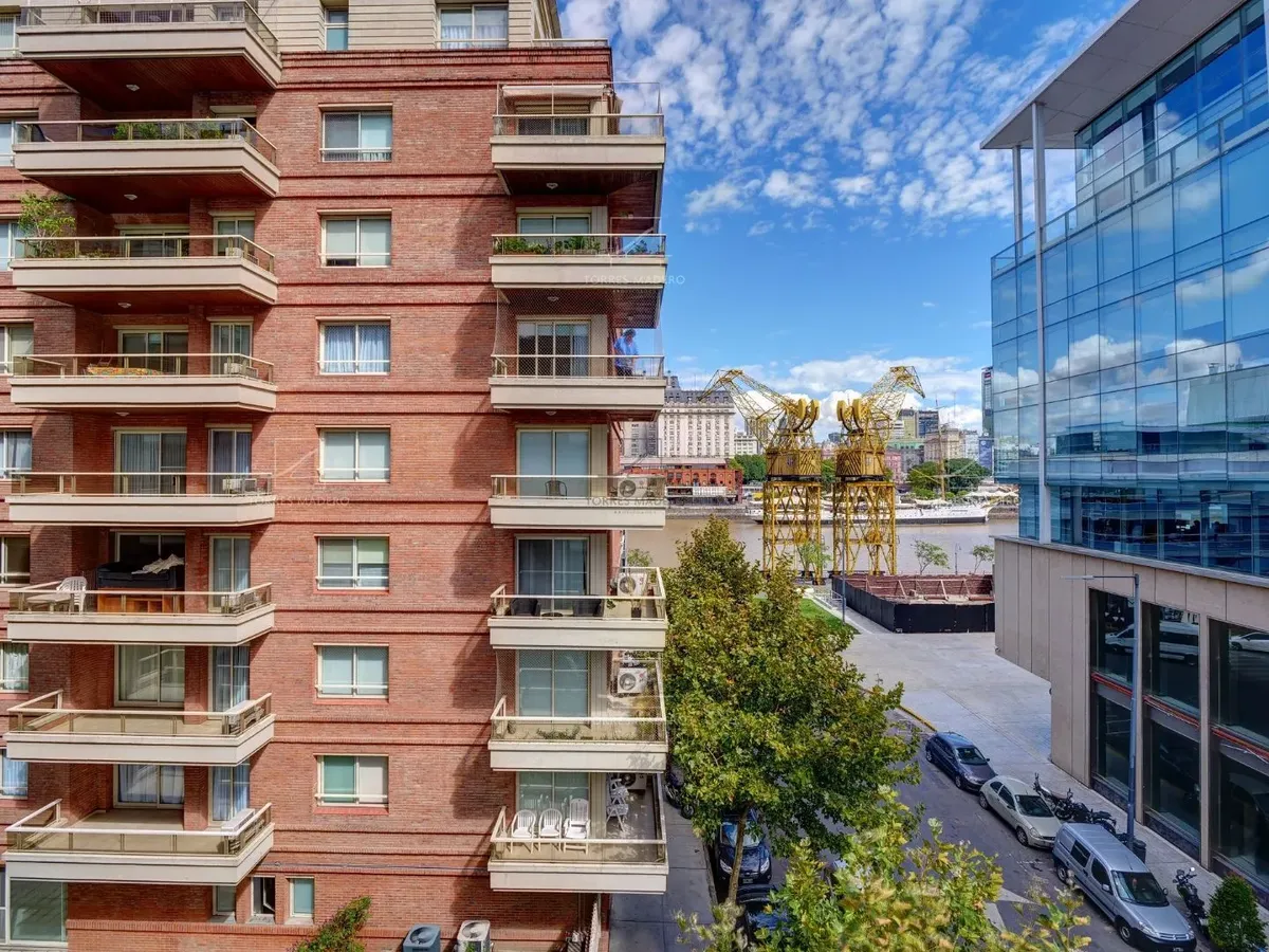 2 suites en esquina con cochera