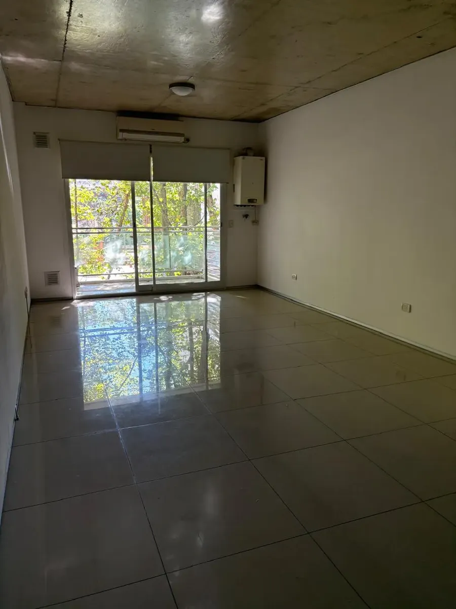 Monoambiente En Las Cañitas Con Aire Acondicionado