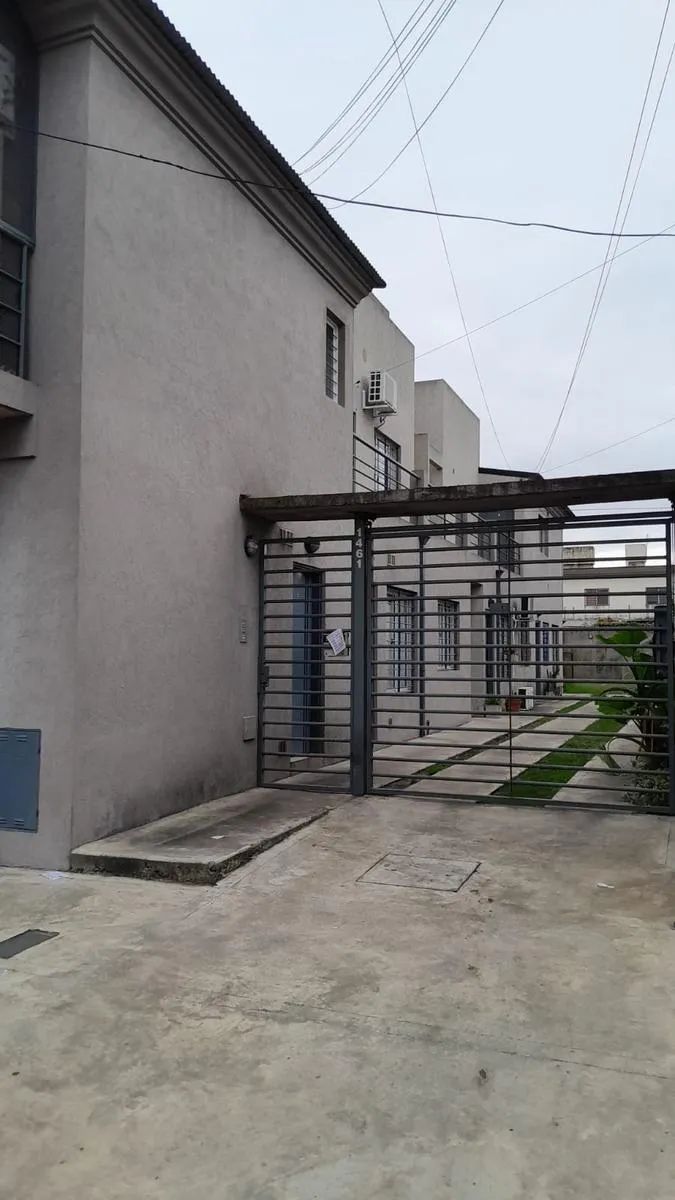 Departamento 2 Ambientes En Alquiler Castelar Norte