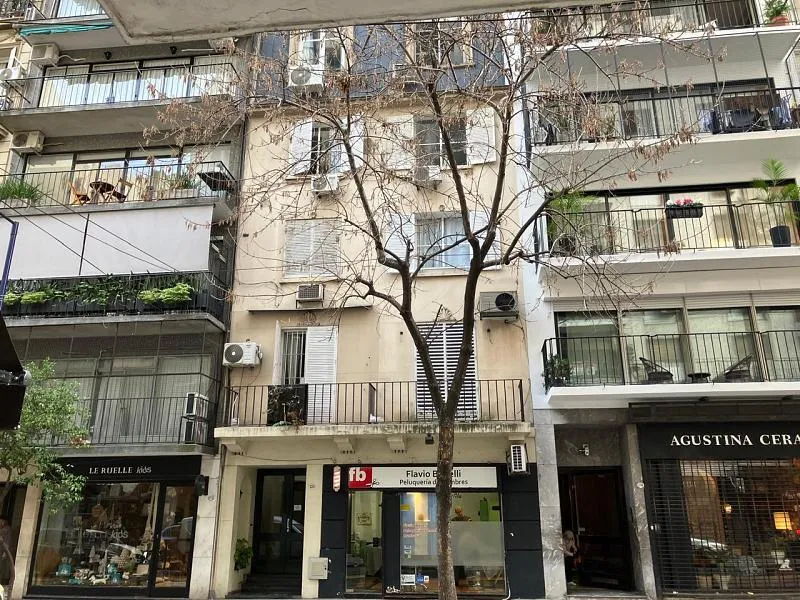 Departamento Monoambiente Luminoso Reciclado Apto Profesional Y Comercial Con Balcon En Recoleta