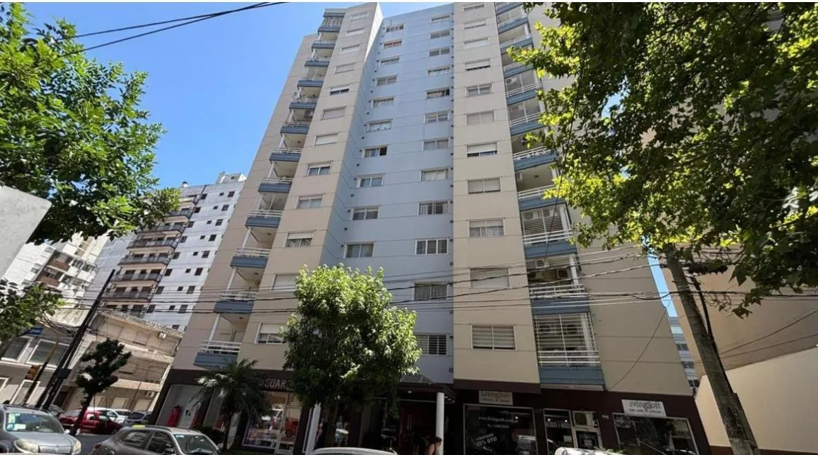 3-room apt, AC in all rooms