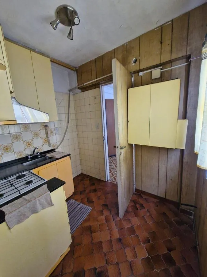 2 Ambientes 40 M2. Sobre Av. Cordoba