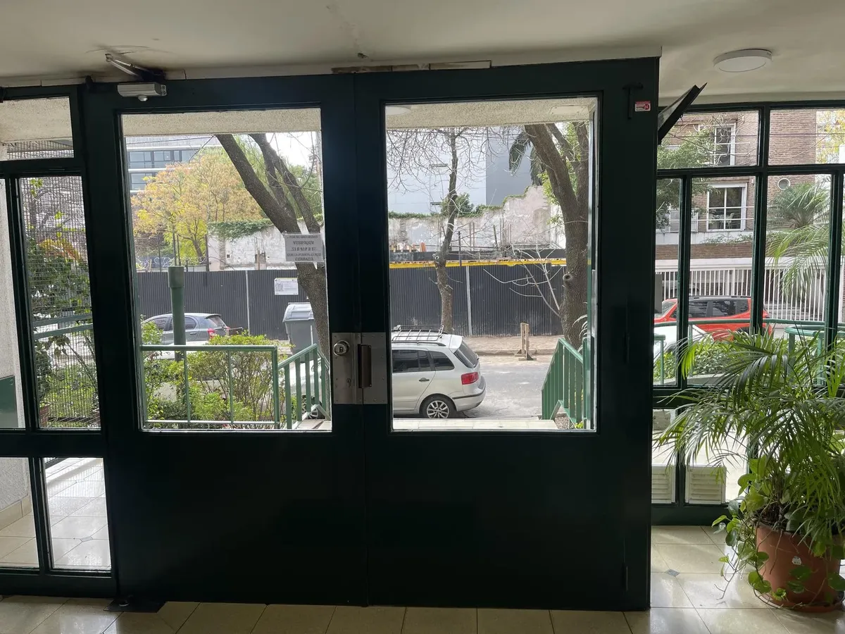 Departamento 2 Ambientes Y Cochera - En Bajo Belgrano