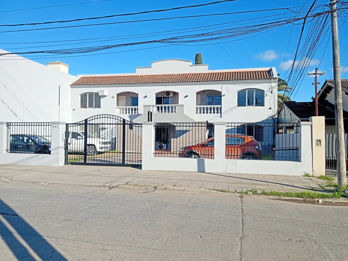 1 quarto, vaga, banheira