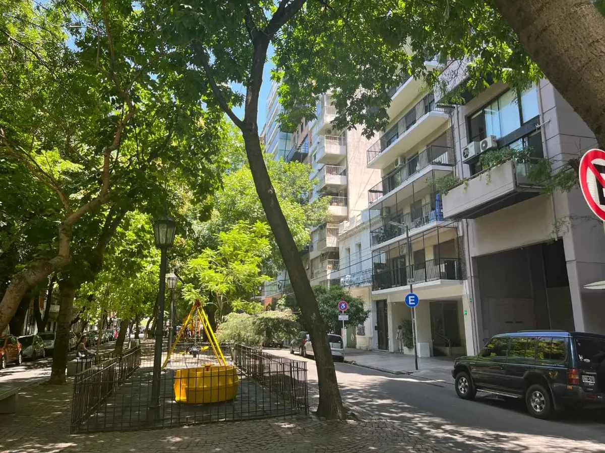 Listing: 2 bedrooms, Palermo