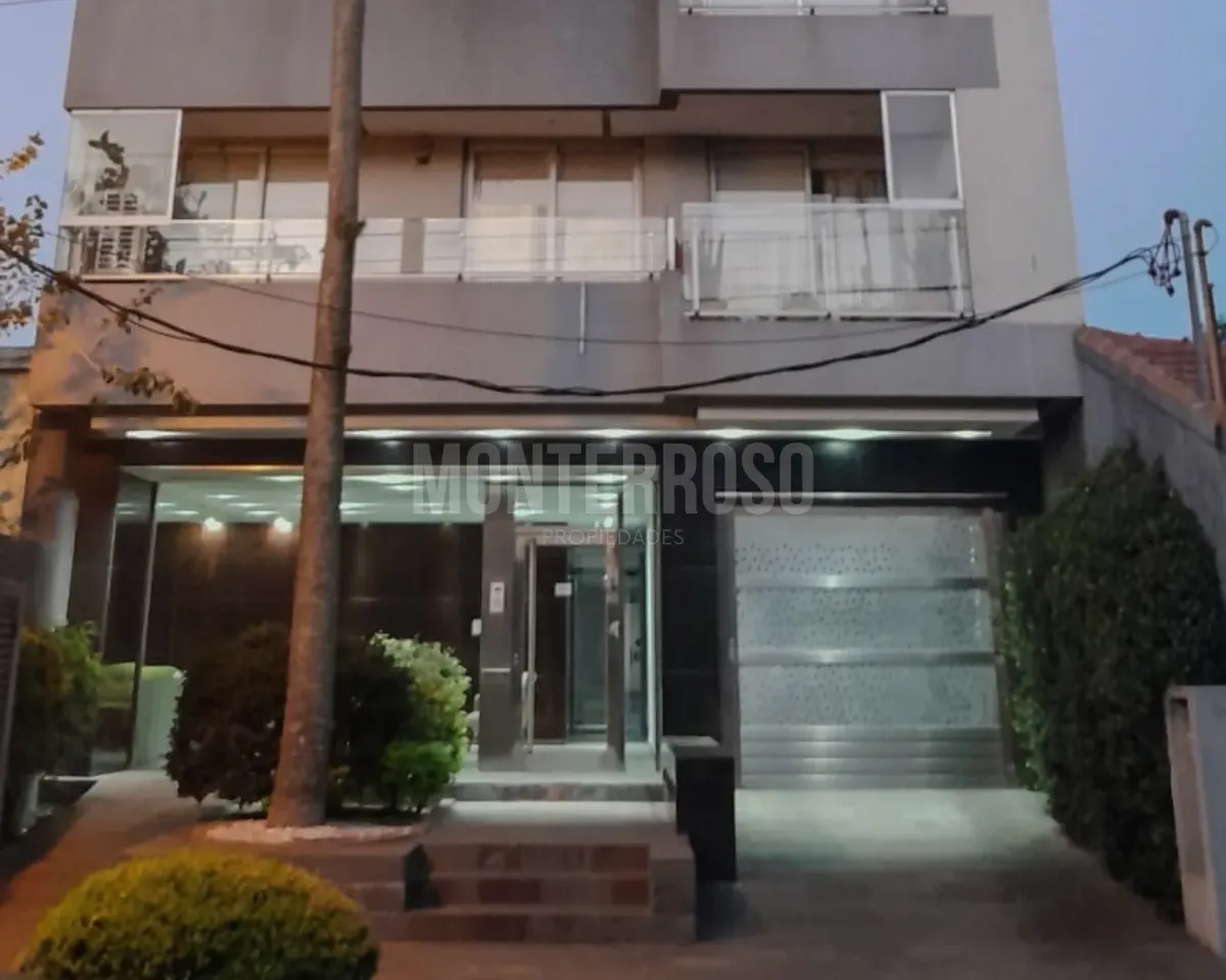 Departamento  En Alquiler En Berazategui, G.b.a. Zona Sur, Argentina