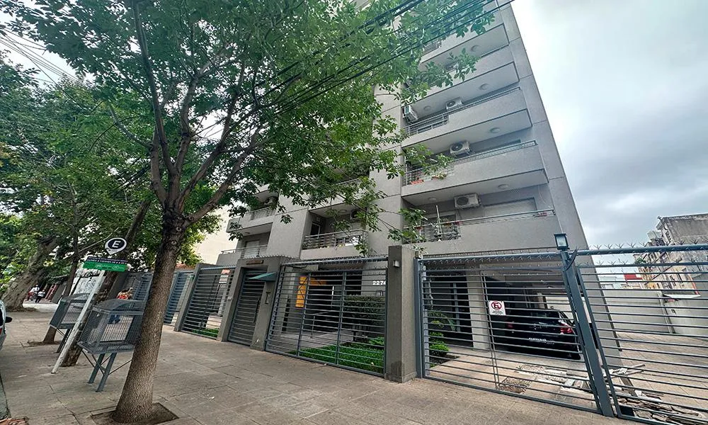 Alquiler: Departamento Mono Ambiente - Caseros - Calle Murias