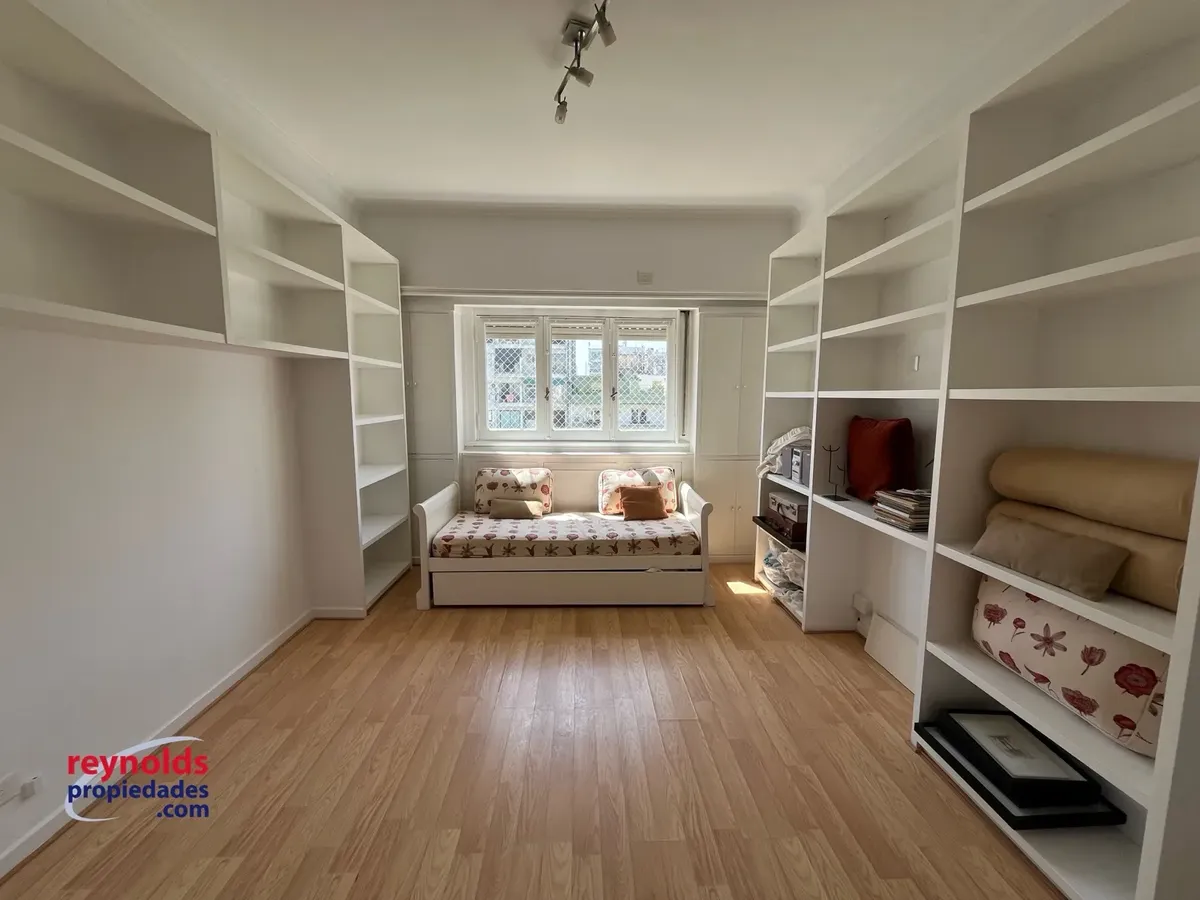 ¡venta Piso Alto C/3 Dormitorios, 2 Baños Y Dependencia!