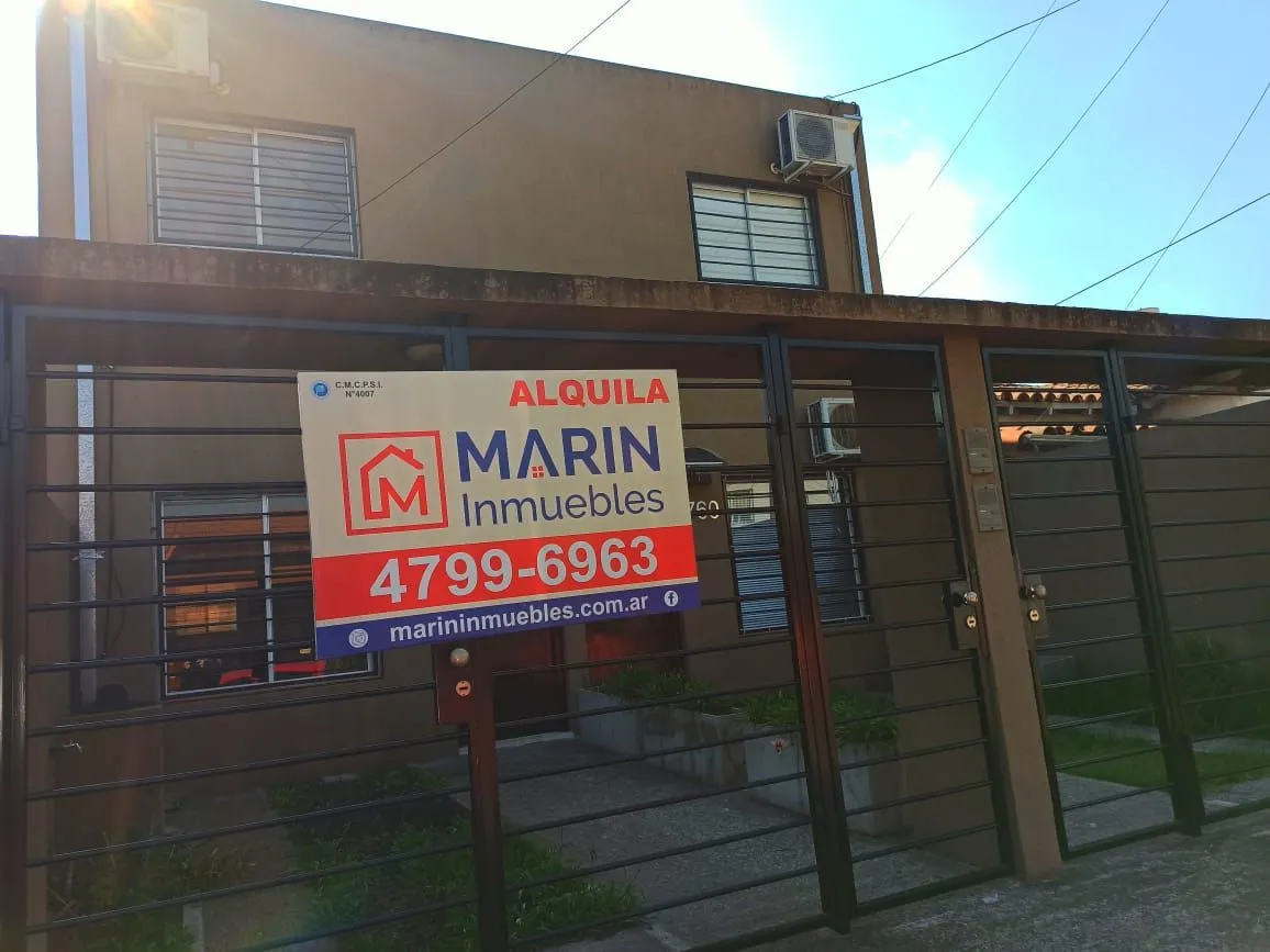 Duplex 3 ambientes con patio