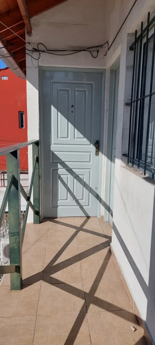 Hermoso Ph En Lomas Del Mirador Sin Expensas Ni Comisión