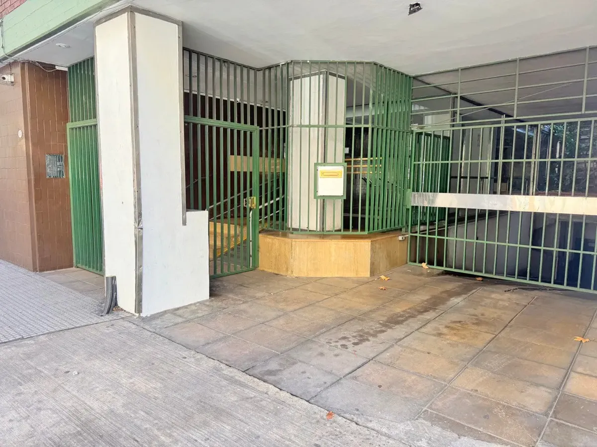 Piso 7, 3 dormitorios y 2 baños