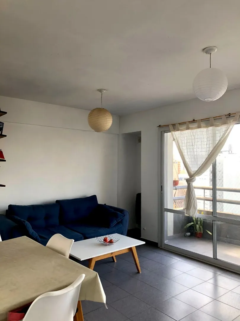 Alquiler Semipiso En Av. 60 Entre 11 Y 12