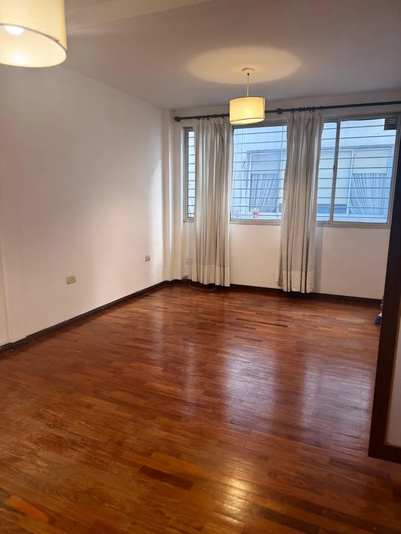 1° piso, AA y terraza