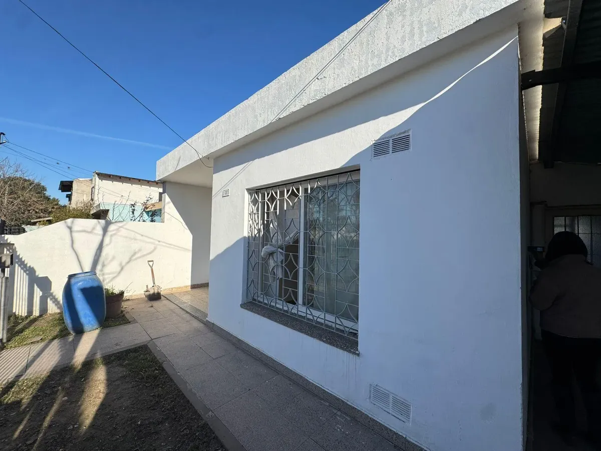 2BR house with patio and grill