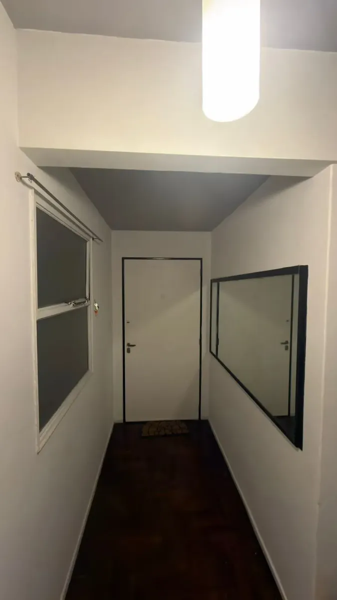 1 dormitorio, balcón, amoblado