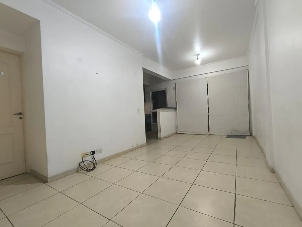 Departamento 2 ambientes con balcón