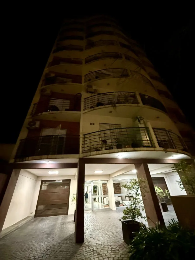 Alquiler Monoambiente Con Balcon En San Miguel Emite Factura