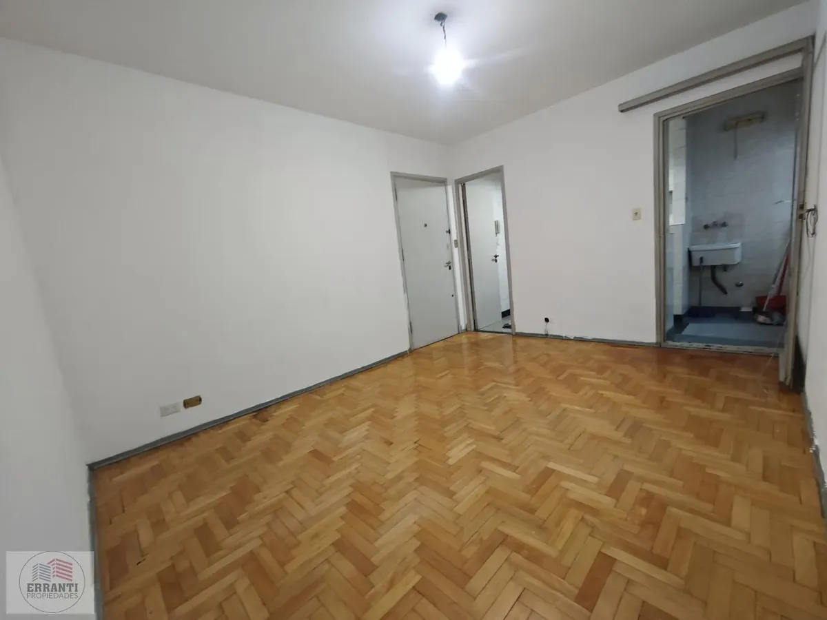 Primer piso sin ascensor, parquet