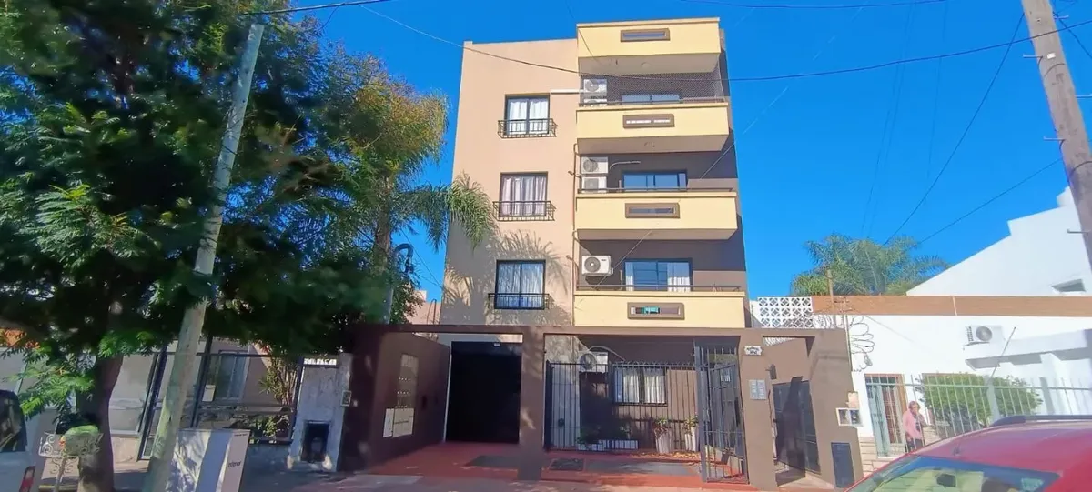 Departamento 2 Ambientes En Villa Luzuriaga, La Matanza