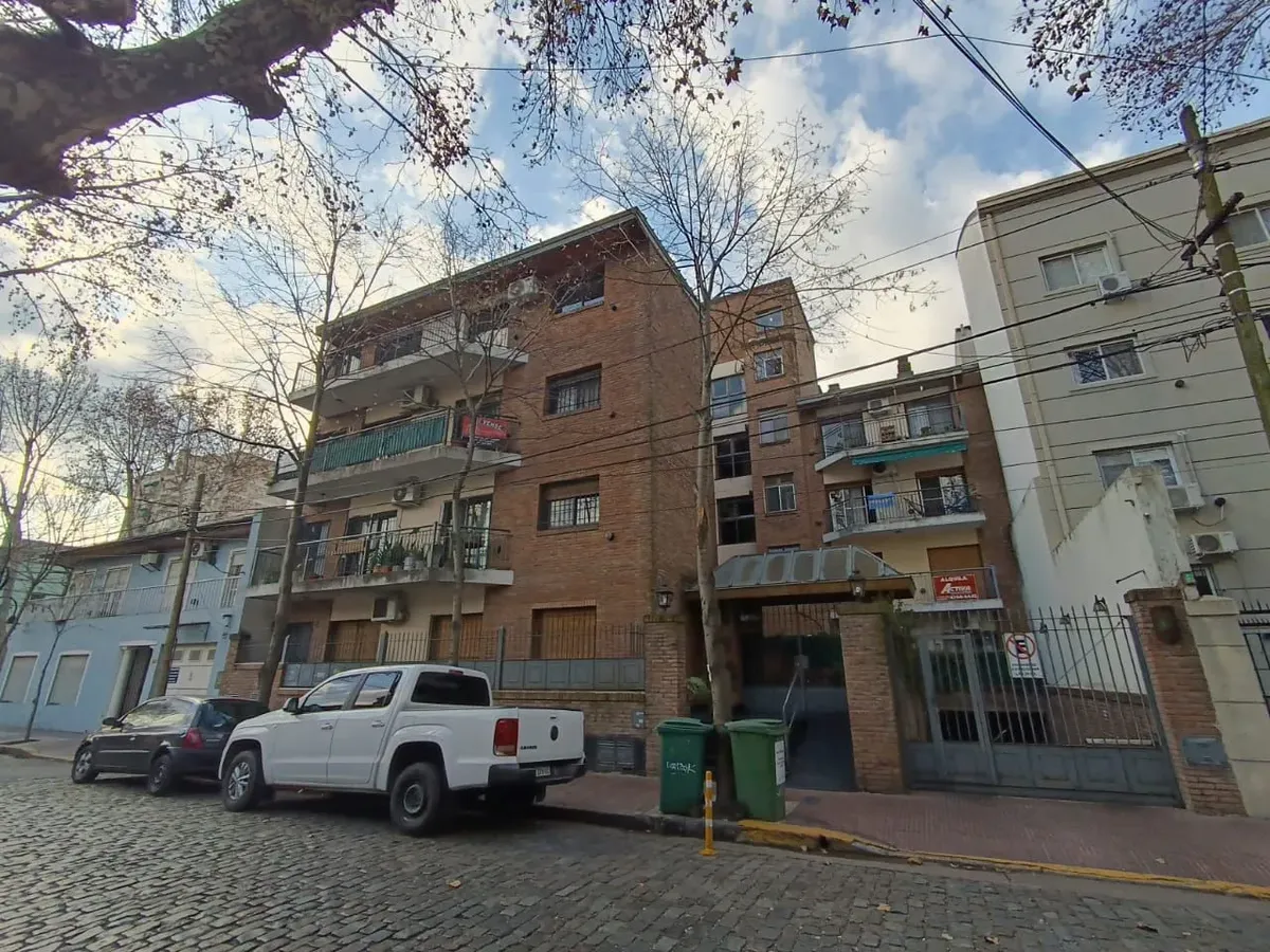 2-room apt with balcony