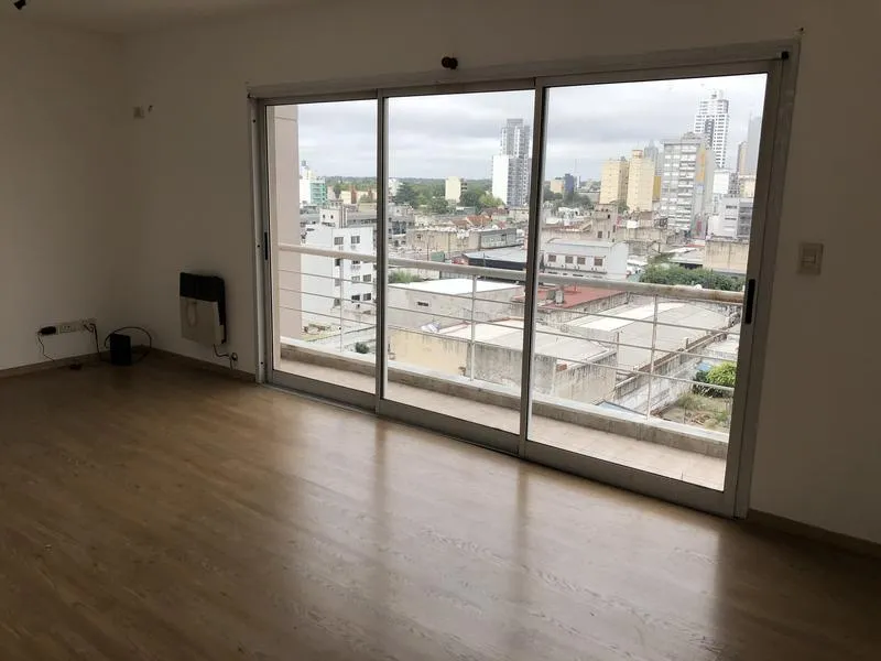 Balcón contrafrente piso 10
