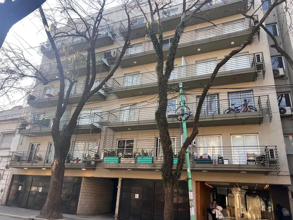1 dormitorio, balcón y pileta