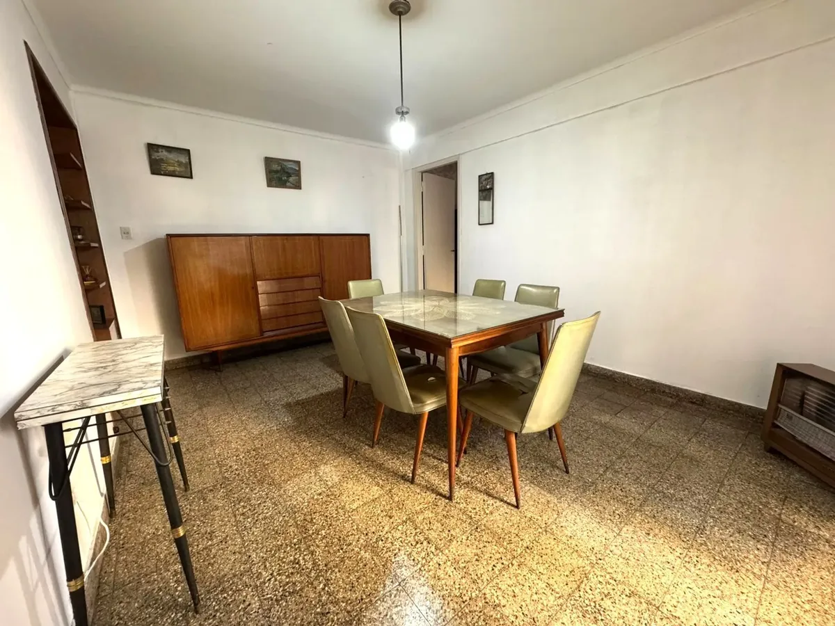 3 ambientes con balcón